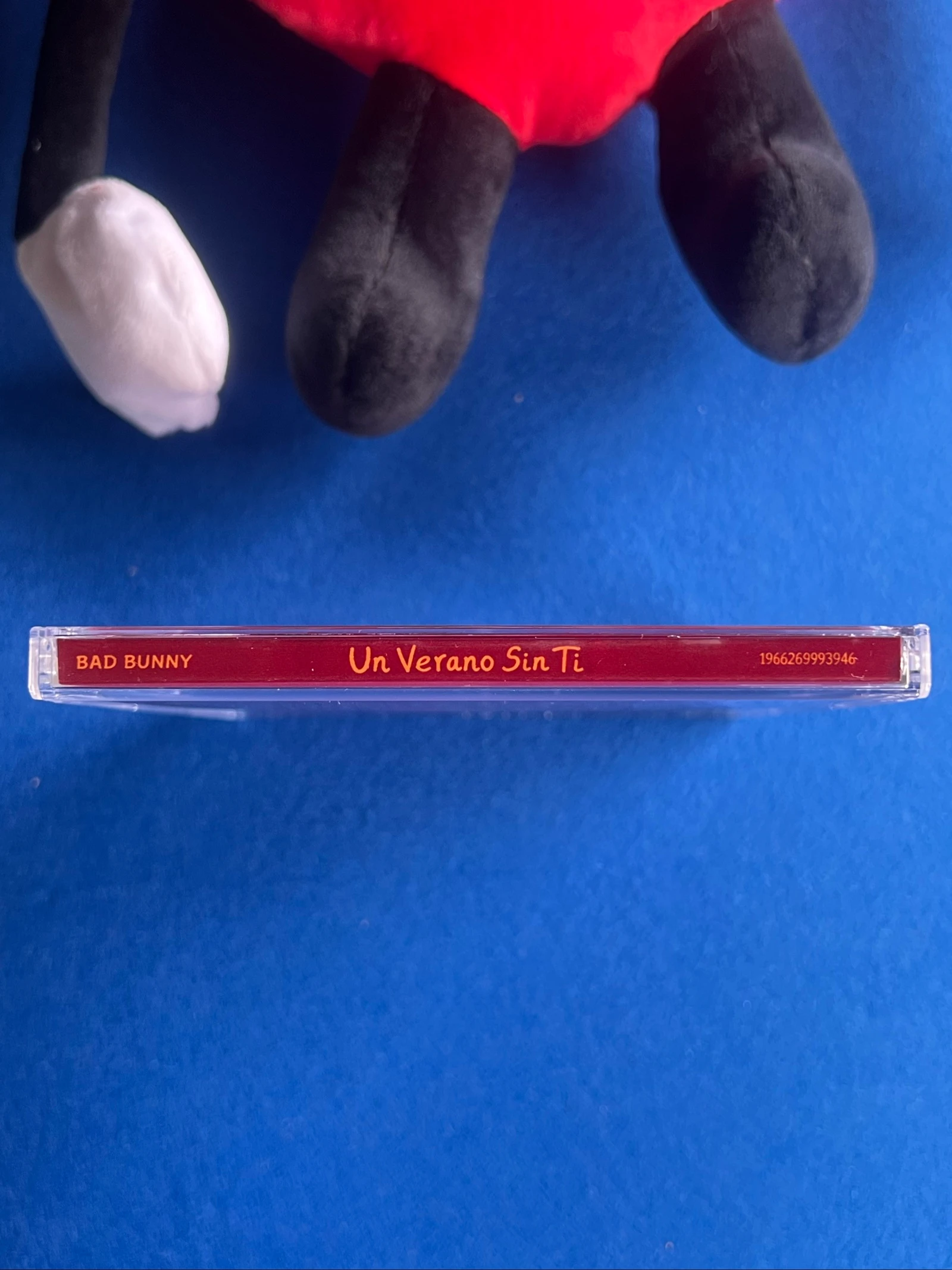 Pack Bad Bunny - Un Verano Sin Ti (CD + Plush) – photo 13